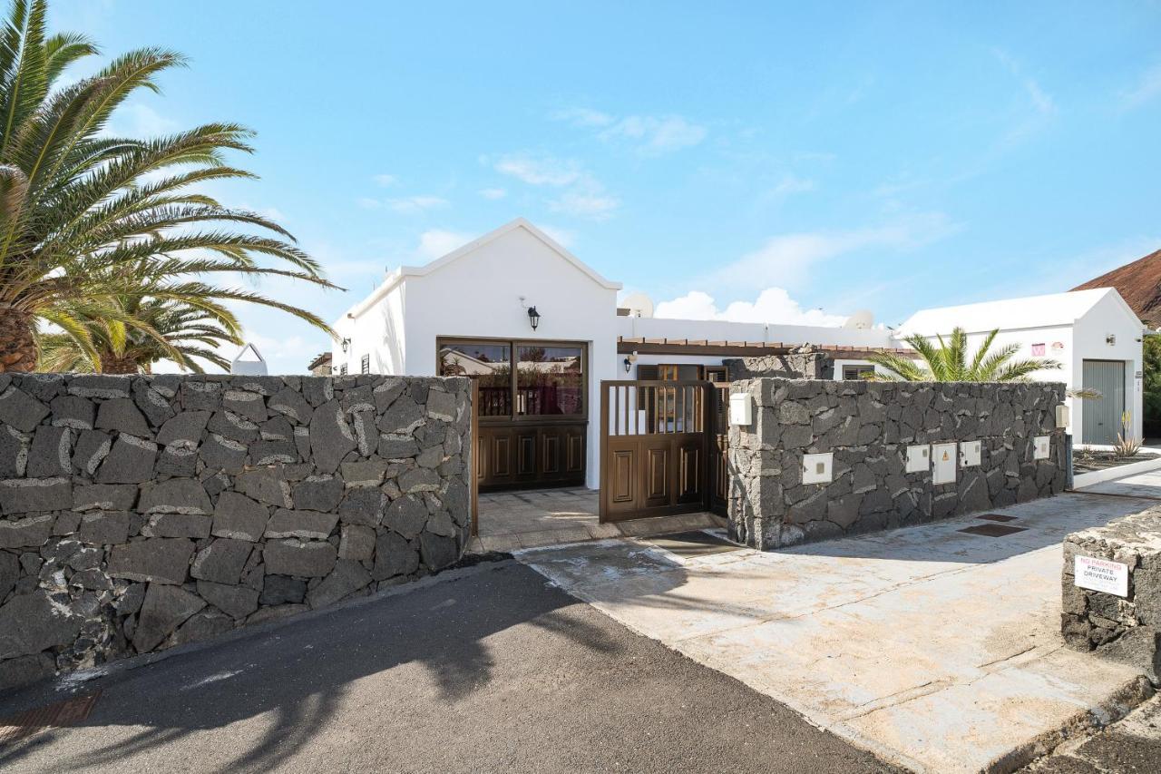 Villa Fernando Playa Blanca  Exteriör bild